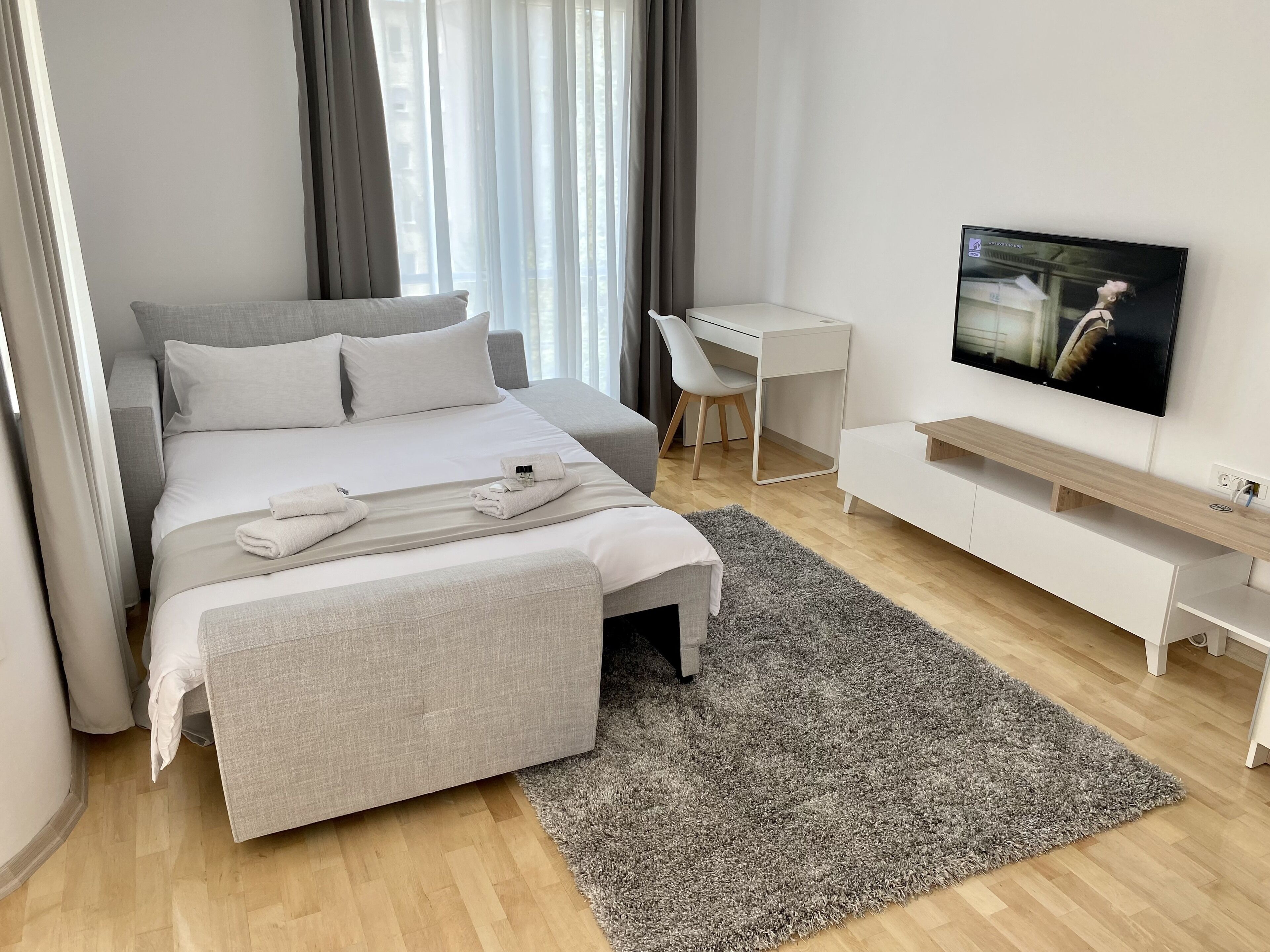 1 bedroom, desk, iron/ironing board, free WiFi