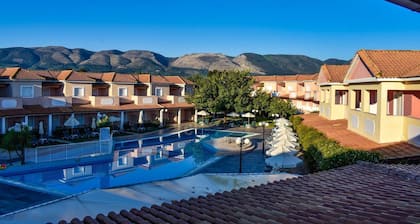 Zefyros Ecoresort Hotel