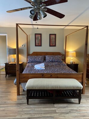 2 Schlafzimmer, Bügeleisen/Bügelbrett, Reisekinderbett, kostenloses WLAN