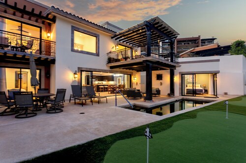Private 5 Bedrm Luxe Villa in Copala •Sunsets  •Golf •Minutes to Marina