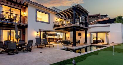 Private 5 Bedrm Luxe Villa in Copala •Sunsets •Golf •Minutes to Marina