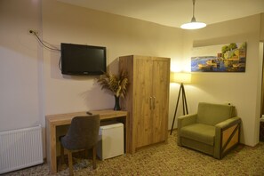 Italienske Frette-laken, sengetøy av topp kvalitet, dundyner og minibar