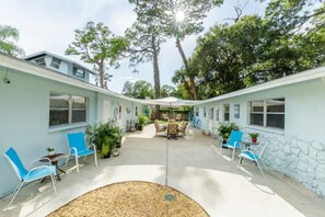 Terrace/patio - High speed Internet, Downtown, Beach Items & MORE (Sarasota)