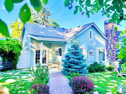 Spa Like Stay at the Award Winning Britt Bungalow in the Heart of Jacksonville