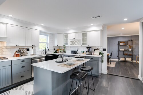 Welcome to our delightful Vrbo! Secret Hills Farm with 60 acres of farmland