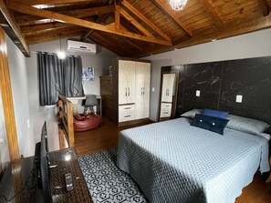 1 bedroom, free WiFi, bed sheets - Casa Completa E Elegante Próxima Ao Aeroporto (Florianópolis)