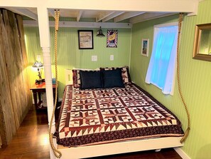 Individually decorated, individually furnished, bed sheets - Gorgeous Stays (Bryson City)
