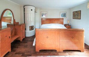 4 dormitorios, cuna de viaje, wifi gratis y ropa de cama