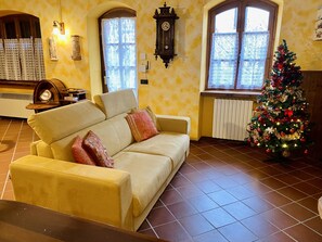 Téléviseur connecté, foyer