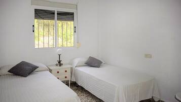 2 bedrooms, free WiFi