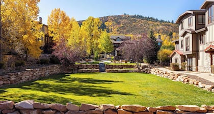 Bear Hollow Heaven Private Hot Tub 4 Bedroom Luxury Condo