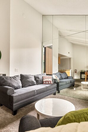Apartment, 2 Queen-Betten, Balkon, Poolblick