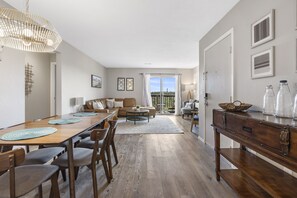 Dining - Branson Sunset Villa (Branson)