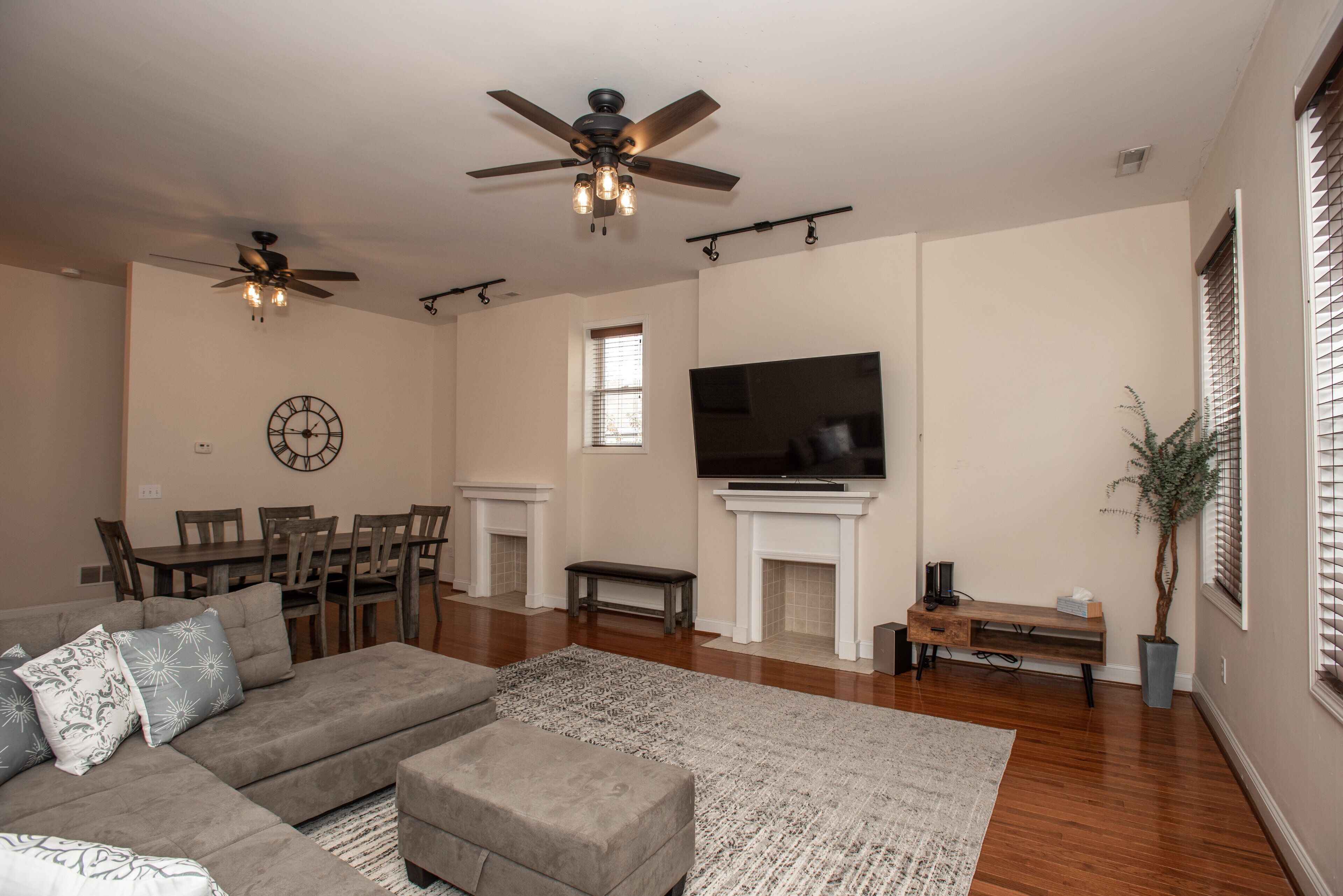 Condo, 2 Queen Beds, Kitchen, Garden View | Interior