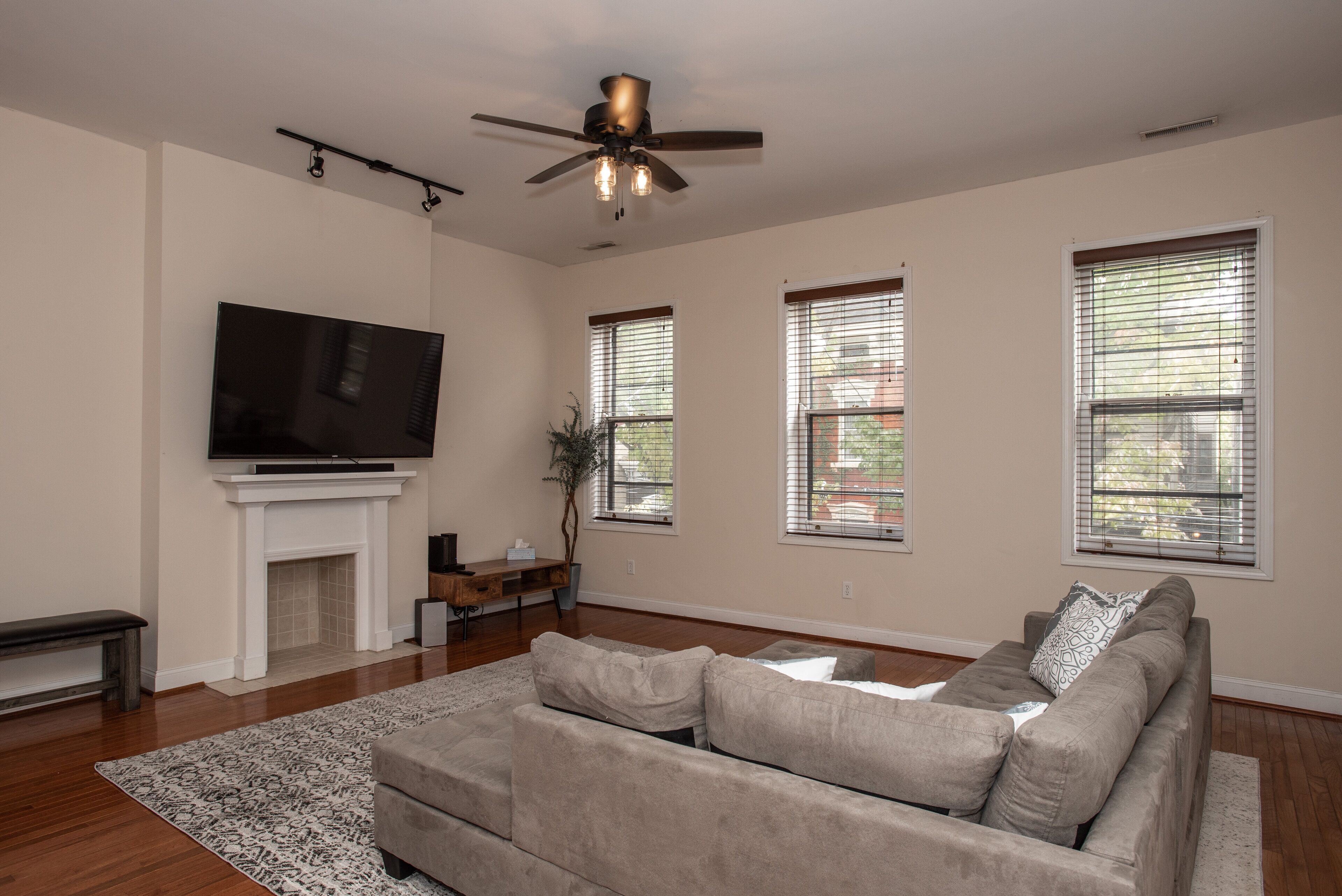 Condo, 2 Queen Beds, Kitchen, Garden View | Interior