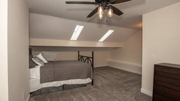 Condo, 2 Queen Beds, Kitchen, Garden View | 2 bedrooms, free WiFi