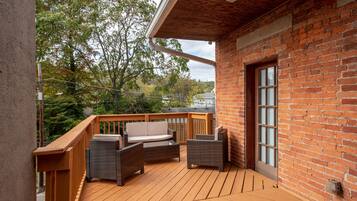 Condo, 2 Queen Beds, Kitchen, Garden View | Balcony