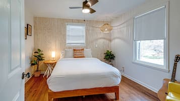 House, Multiple Beds, Patio, Garden View | 2 bedrooms, free WiFi, bed sheets