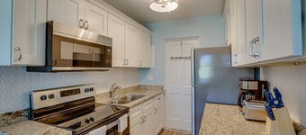 Discover Micco charm, just a quick 23-min drive to Wabasso Beach Park