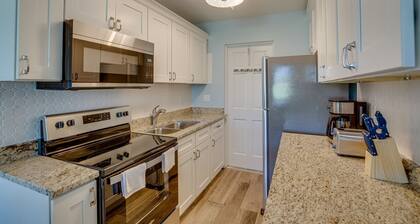 Discover Micco charm, just a quick 23-min drive to Wabasso Beach Park