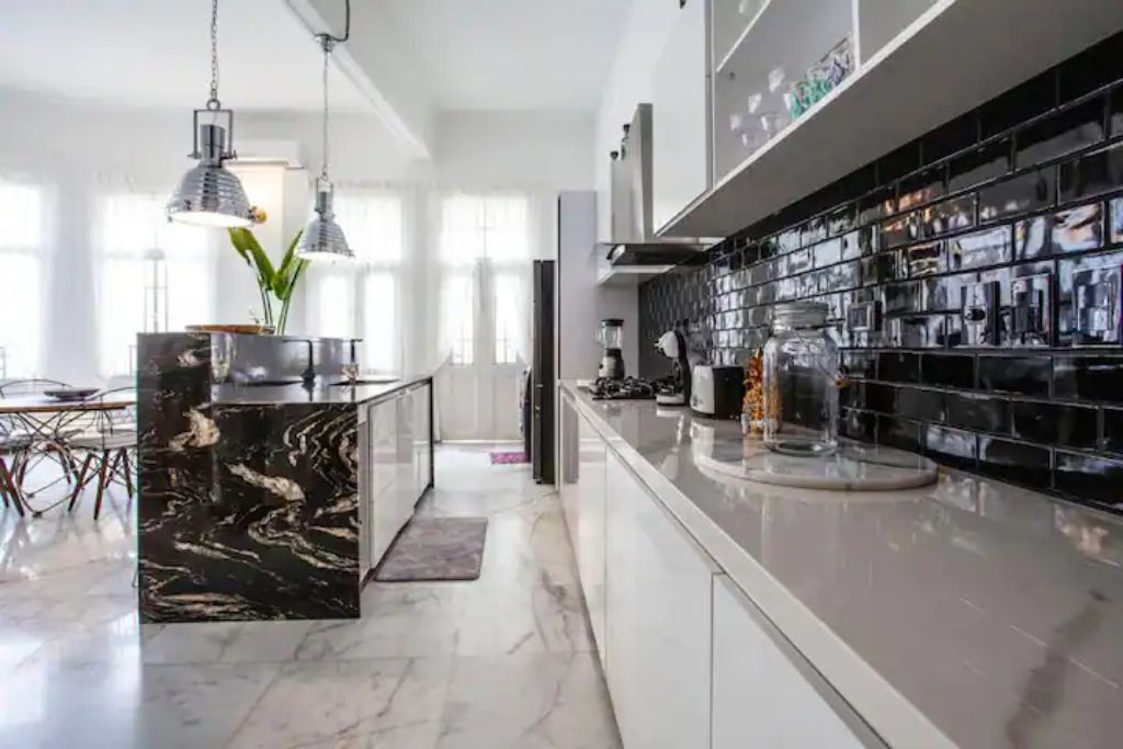 Réfrigérateur, surface de cuisson