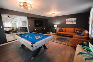 Smart TV, fireplace, books