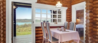 2 bedroom cozy home in Mariager
