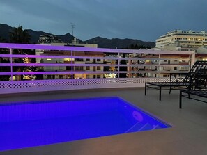 Indoor pool - Pent-House, 3 Bedroom, Sleeps 6, Parking (Marbella)