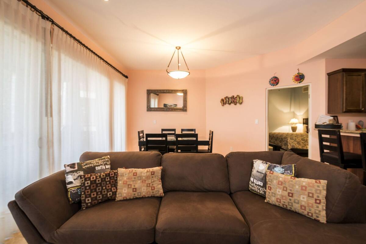 Condo, 3 habitaciones | Sala de estar