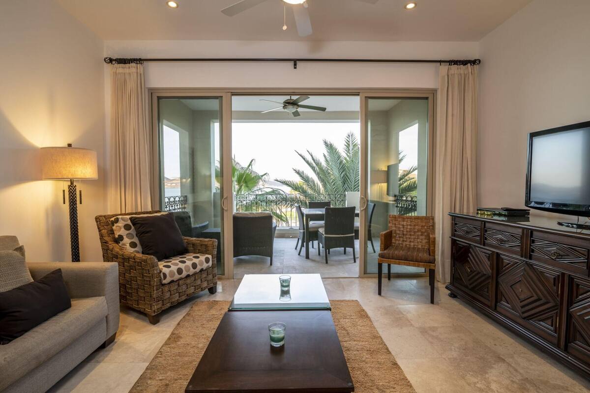 Condo, 2 habitaciones | Sala de estar