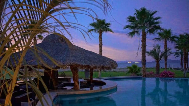 Outdoor pool - Paraiso Del Mar by Casago (La Paz)