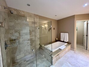 Condo, 2 Bedrooms | Bathroom - Paraiso Del Mar by Casago (La Paz)