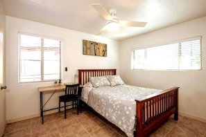 5 habitaciones, escritorio, wifi gratis y ropa de cama 