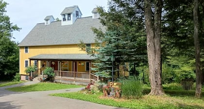 Yellow Barn Estate