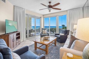 Smart TV, offices - The Crescent 205 (Miramar Beach)