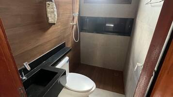 Shower, towels, soap, shampoo