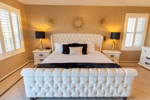 5 bedrooms, desk, iron/ironing board, WiFi - Kid Friendly - 5 BDR Home - Heated Pool - Mini Golf (Casa Grande)