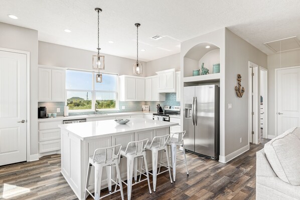 Fridge, microwave, oven, stovetop - Contemporary 4BR Gem| Walk to Beach! (Bolivar Peninsula)