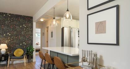 Spacious Family Friendly home near Den/Boulder with a Firepit & Large Yard!