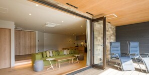 [No pets allowed]Rakuten STAY VILLA Nasu / Room with Hot Tub, Non Smoking, Occupancy 8 pax | Terrace/patio - Rakuten STAY VILLA Nasu (Nasu)
