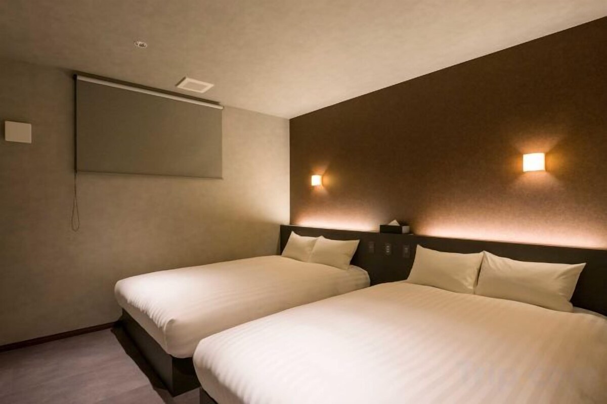 Blackout curtains, free WiFi, individually decorated, bed sheets
