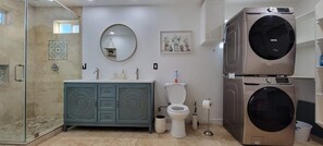 Bathtub, rainfall showerhead