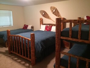 3 bedrooms, WiFi, bed sheets