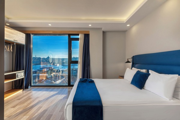 Chambre Double Supérieure | Mini-bar avec articles gratuits, coffres-forts dans les chambres