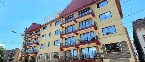 Façana frontal de l'allotjament