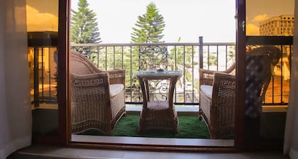 Lantern Serviced Apartments