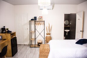 1 chambre, chambres insonorisées, fer et planche à repasser, Wi-Fi