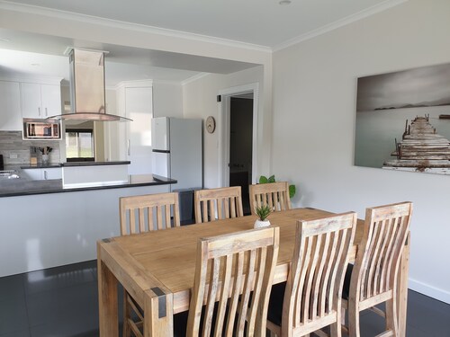 Heinlen on Bridges Street 