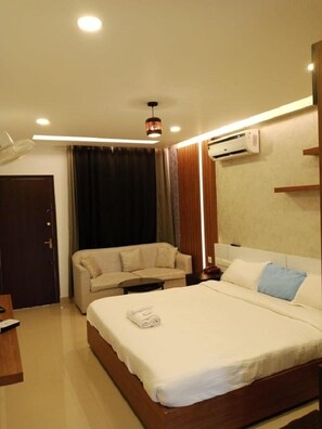 Studio Suite | Bed sheets - The Lavender Resort (Vythiri)