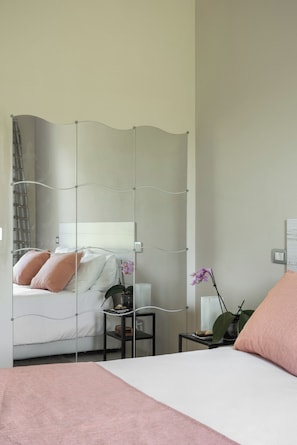 2 bedrooms, iron/ironing board, travel crib, free WiFi